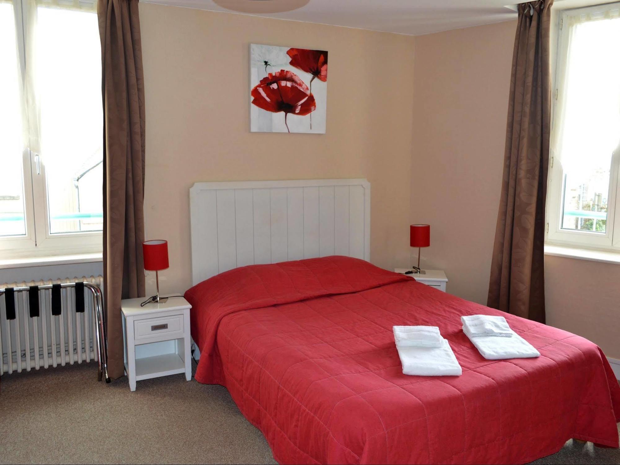 Logis Hotel Le Bretagne Le Vivier-sur-Mer Exterior foto